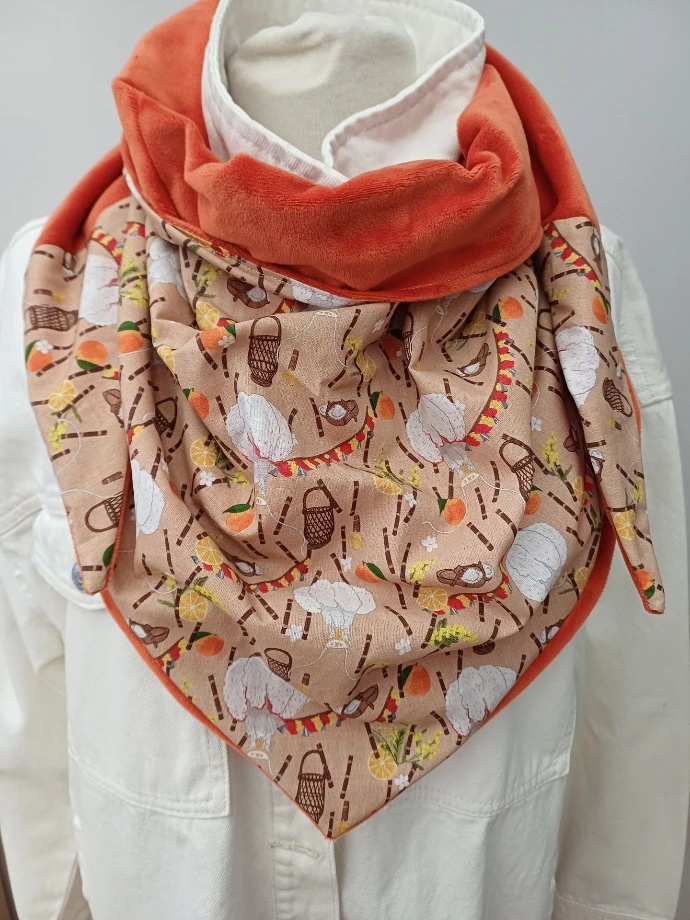 Foulard d'hiver cousu par De Phil à Fil dans mon tissu Accessoires du gille