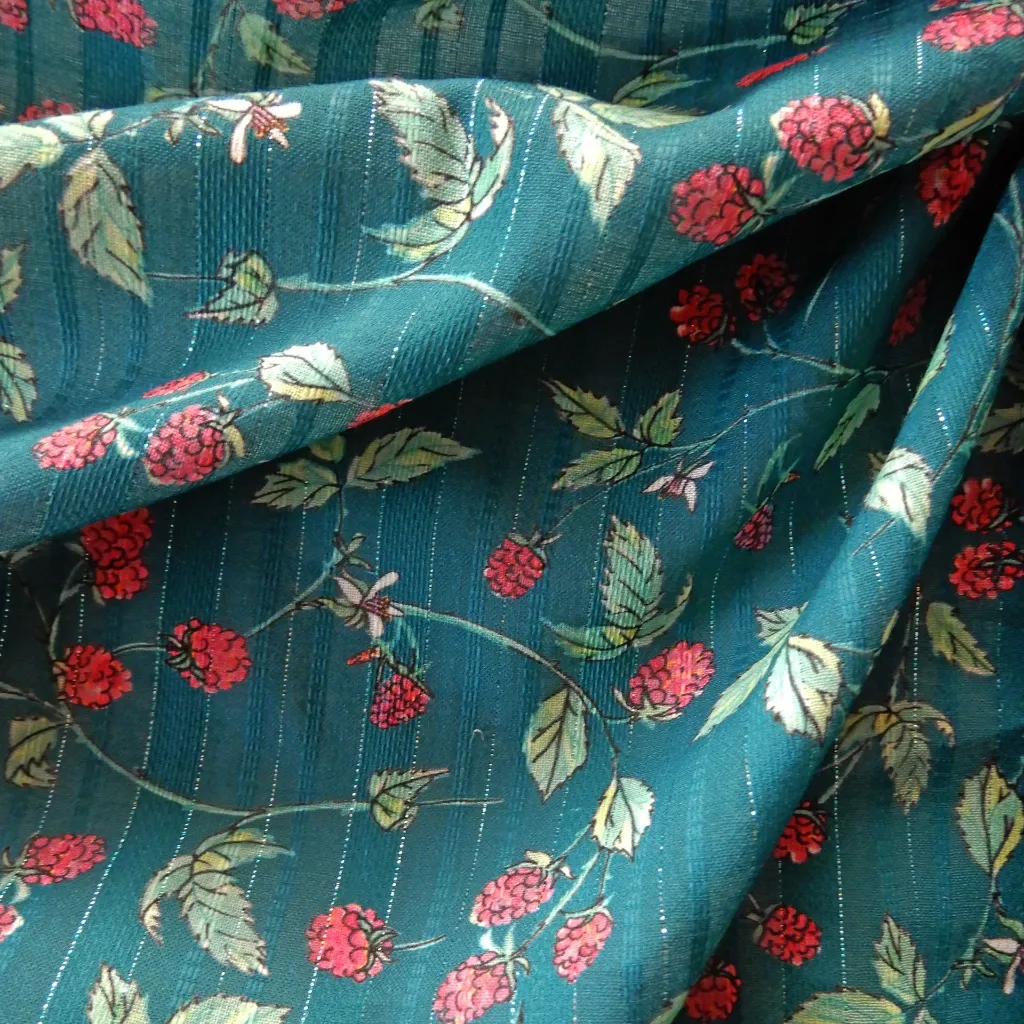 voile lurex framboise 1c.webp