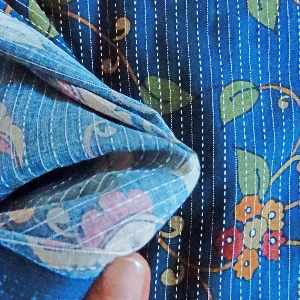 IND voile brodé bleu tournesols 3.webp