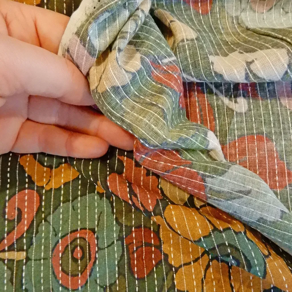 IND voile brodé vert fleurs 4.webp
