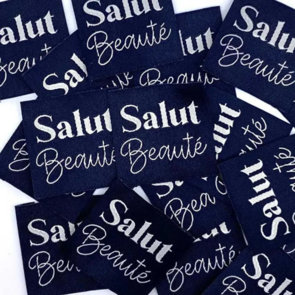 salut beauté bleu 1.webp