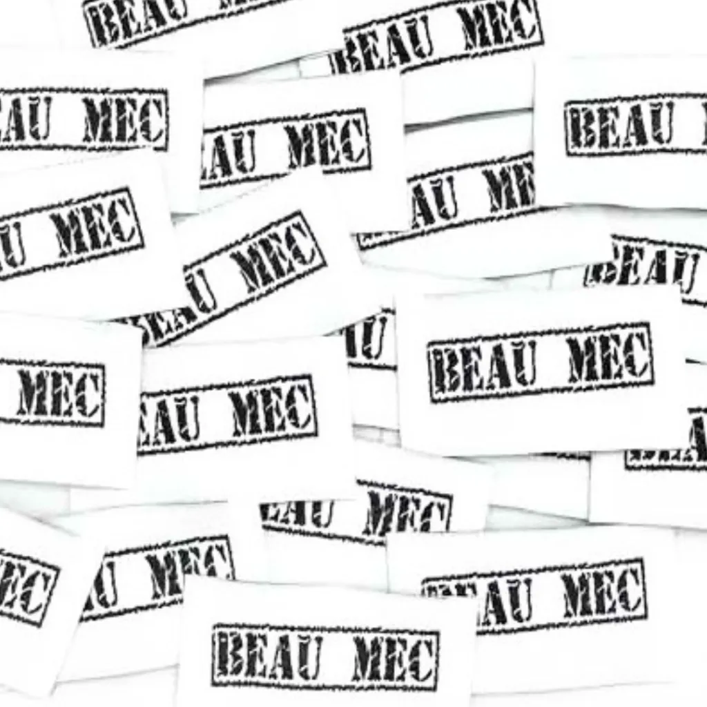 étiquettes beau mec.webp