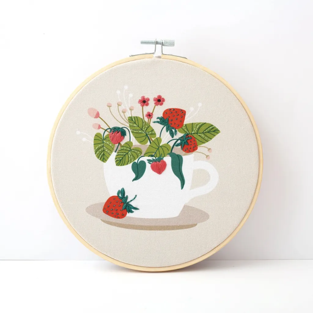 GRAINE KIT broderie tasse de fraises - inspi.webp