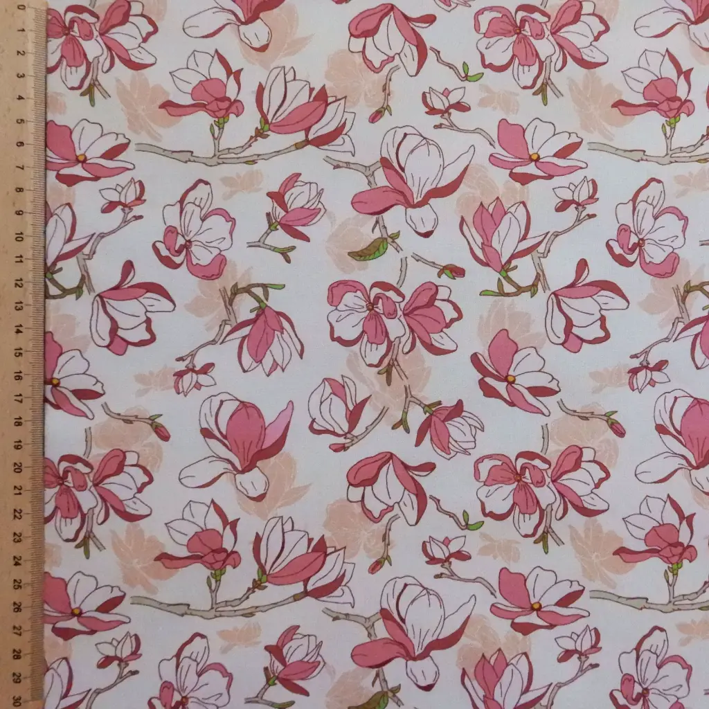 Magnolia creme 3.webp