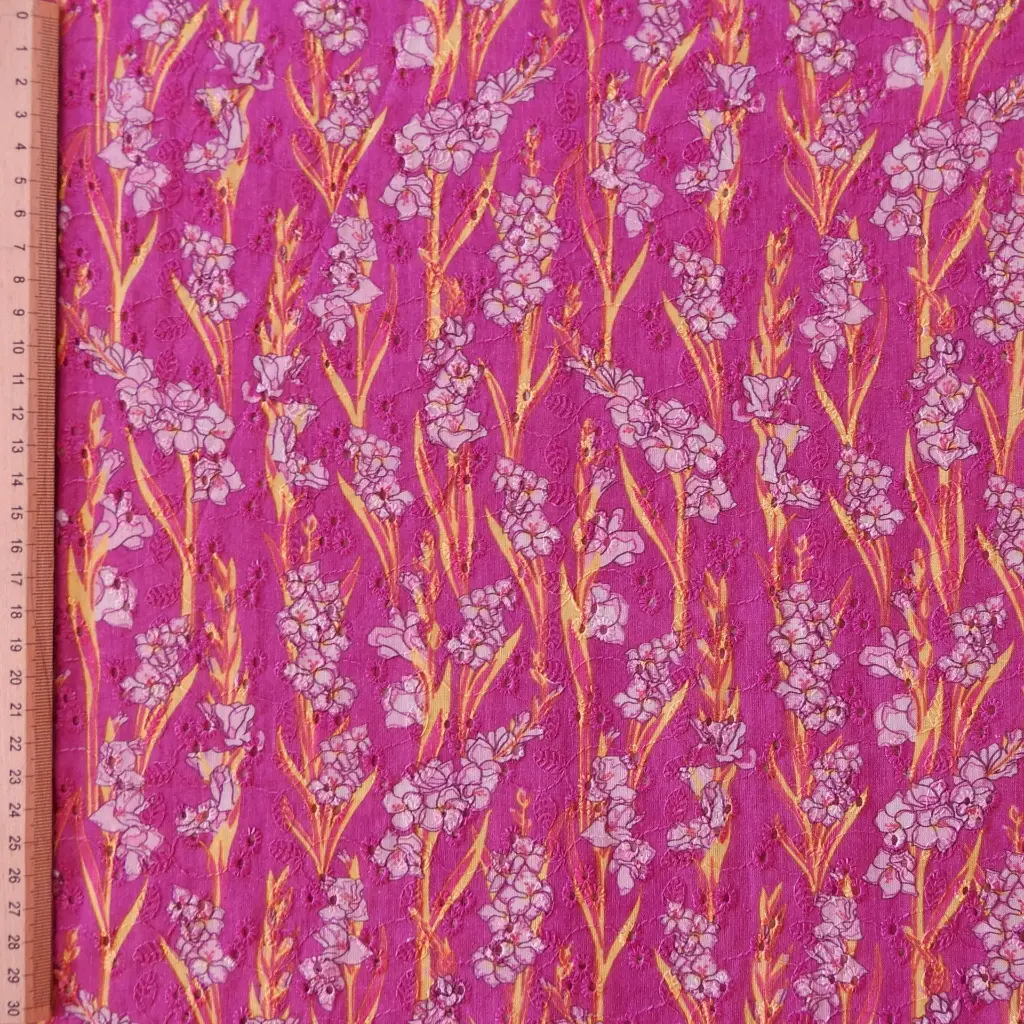 Glaïeuls brodé indien règle.webp
