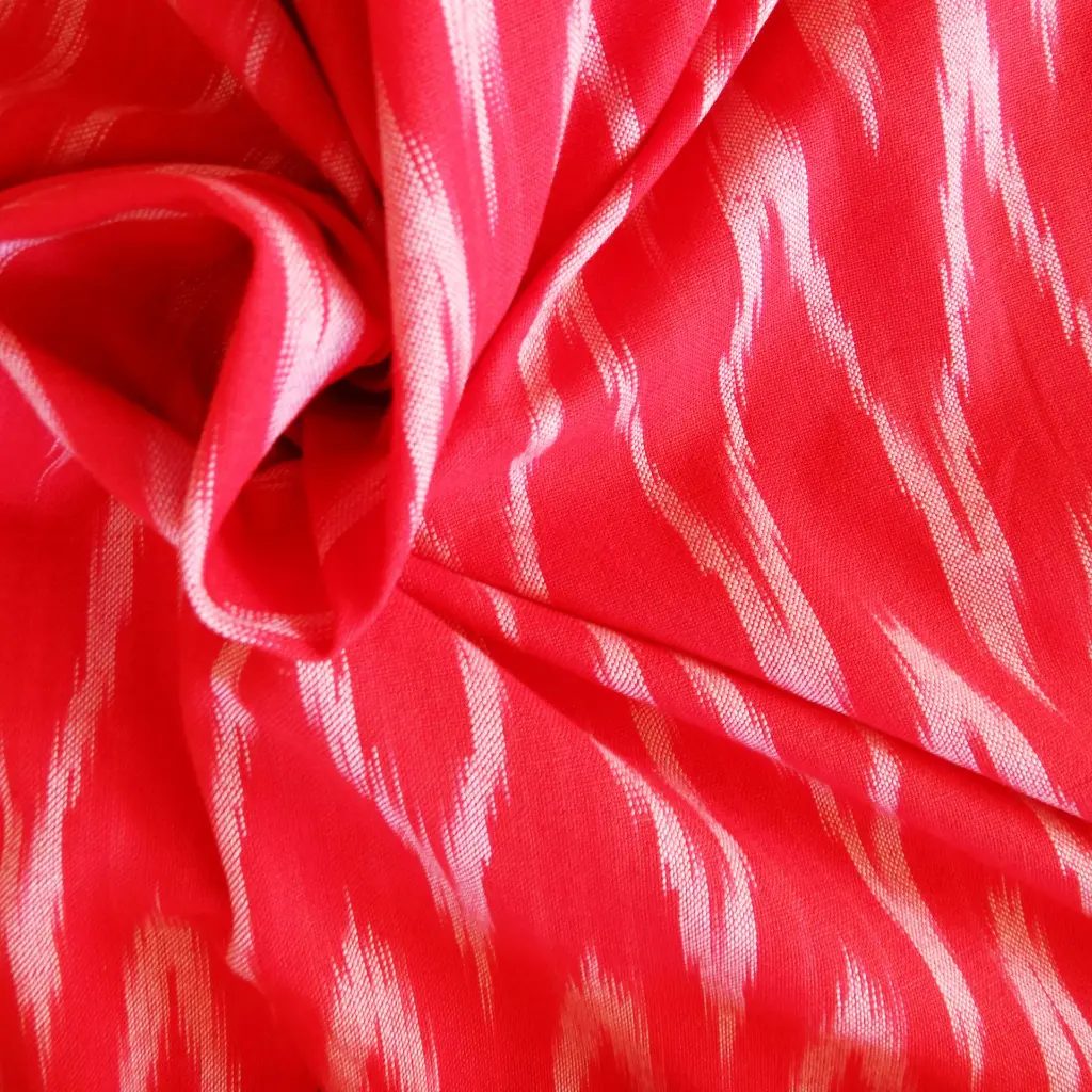 ikat rouge 2.webp