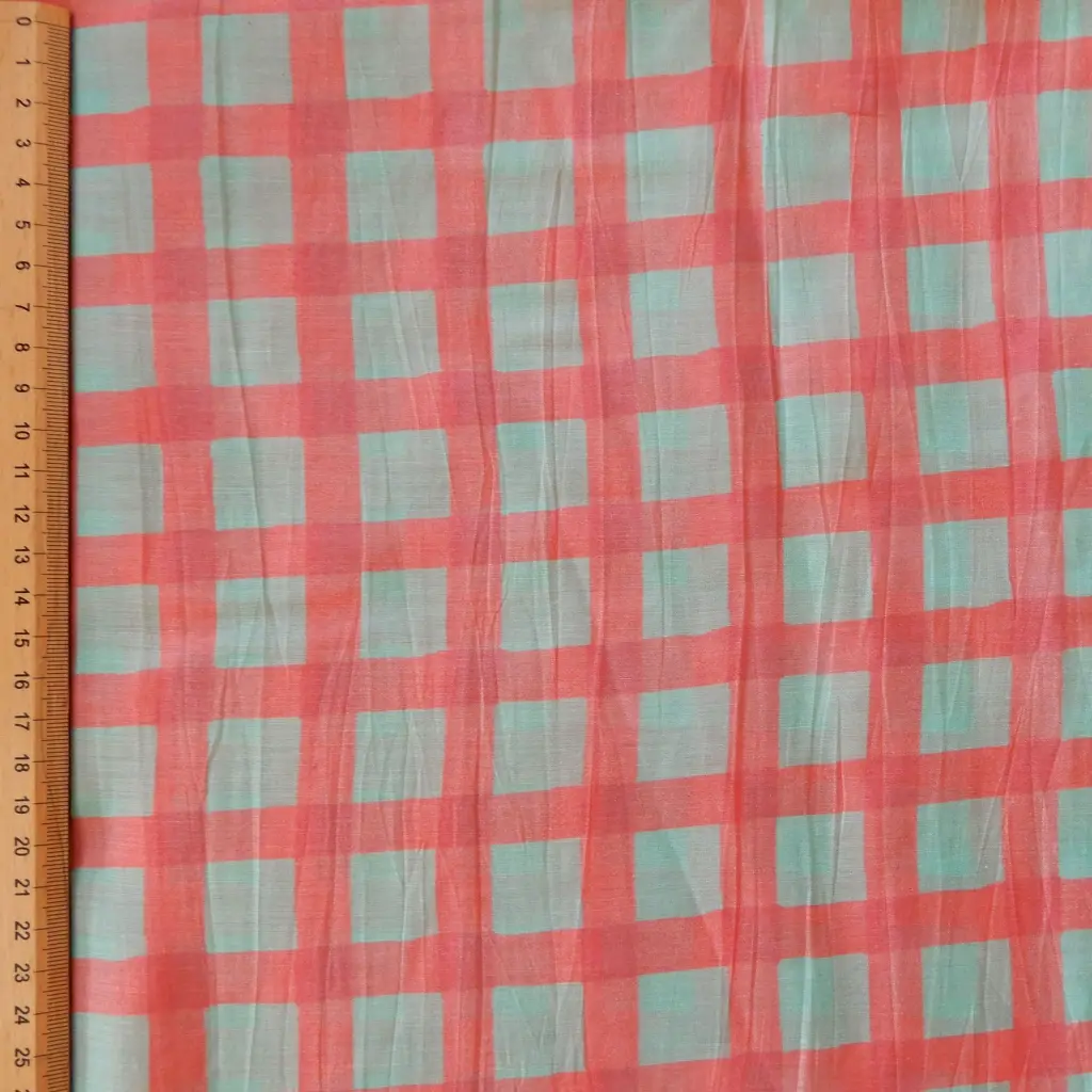 voile de coton imprimé carreaux rose et bleu règle.webp
