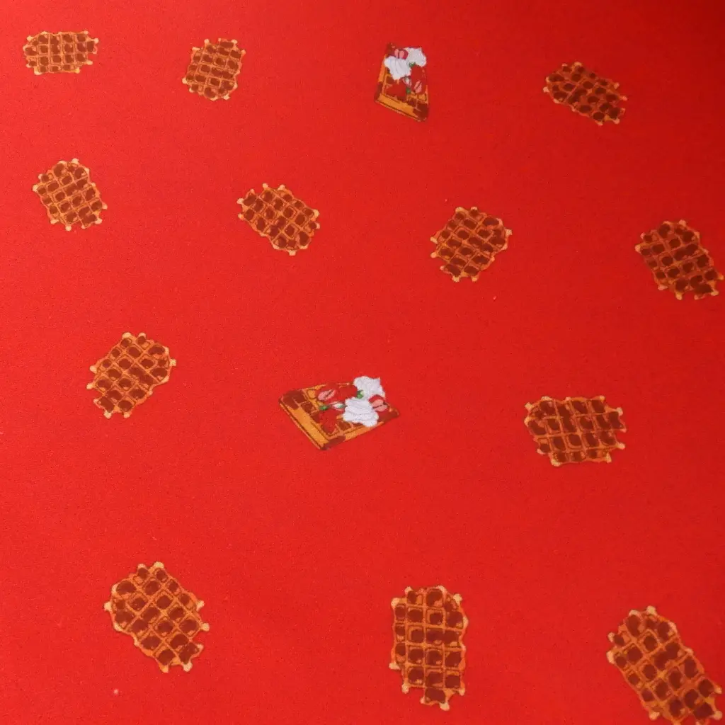 Popeline de coton Gaufres sur fond rouge