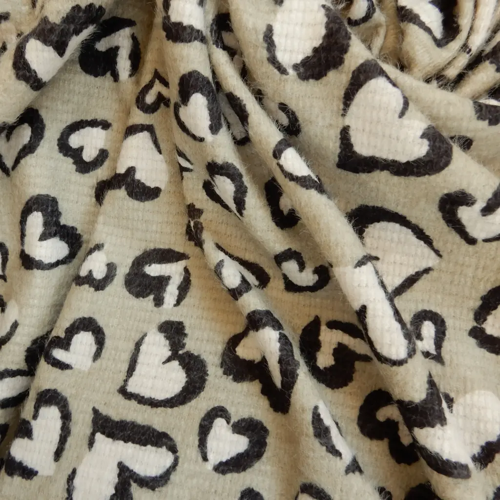 Maille cœurs léopard