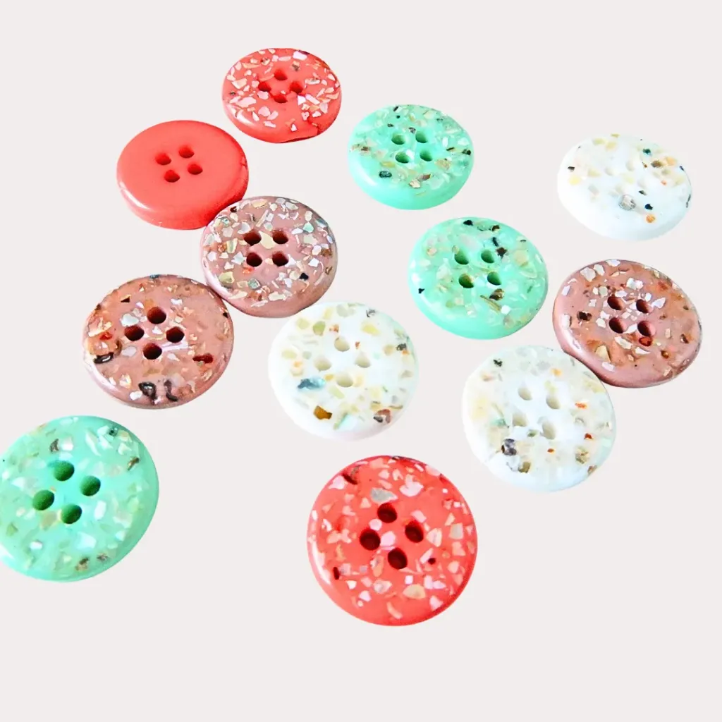 Boutons en résine pailletée nacre (rose)