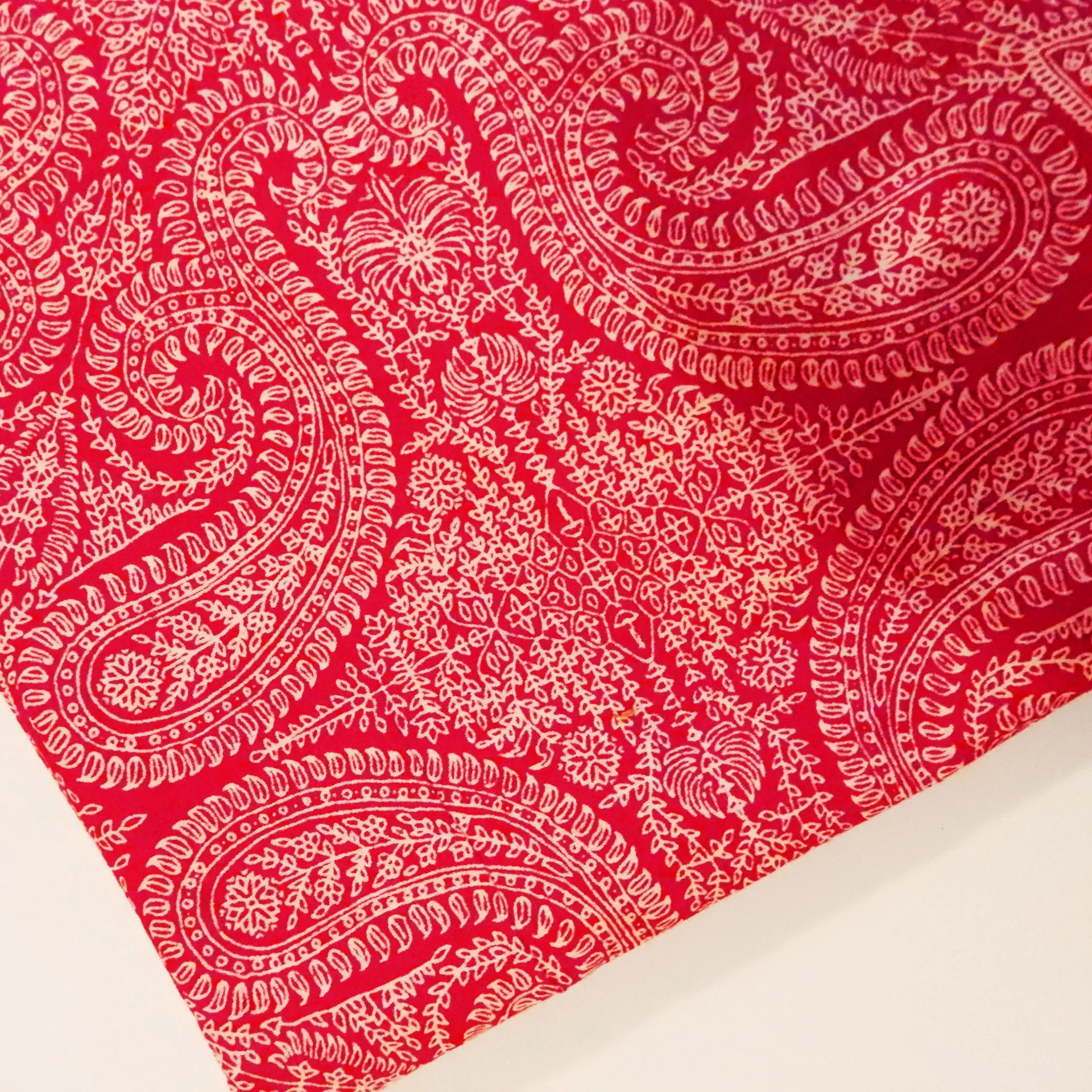 Voile de coton réversible motif cachemire